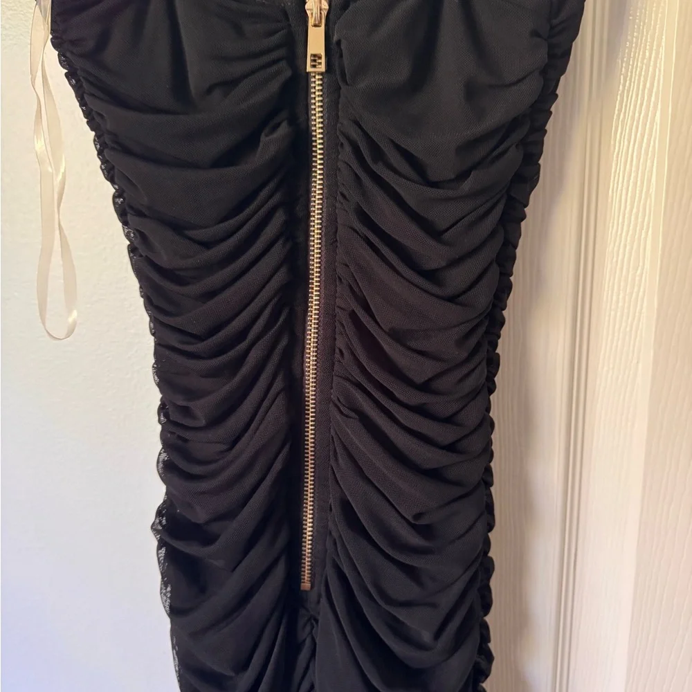 Fashion Nova Black Strapless Ruched Zip-Front Bodycon Dress - Picture 4 of 5